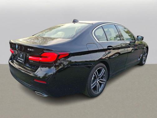 Jet Black 2023 BMW 530 i xDrive