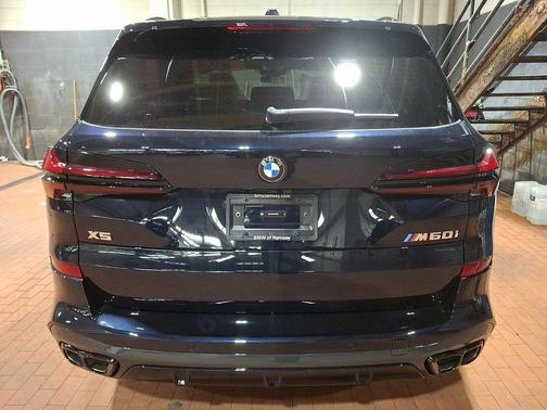 2026 BMW X5 M60i