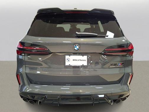 Dravit Grey Metallic 2026 BMW X5 M Base