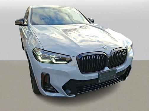 2025 BMW X4 M40i