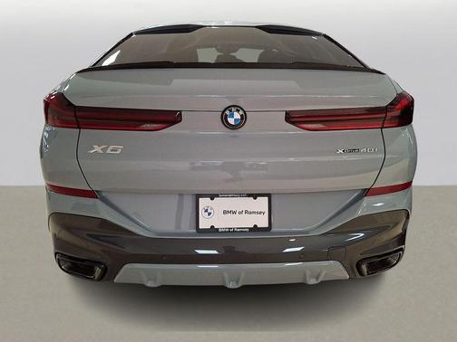 C4p 2027 BMW X6 xDrive40i