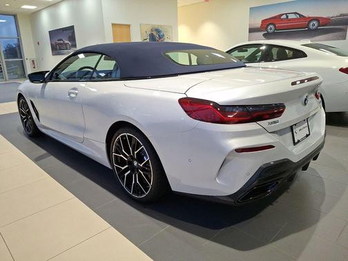 Mineral White Metallic 2026 BMW M850 xDrive