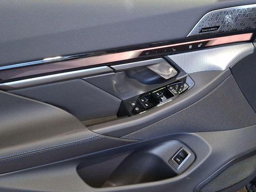Alpine White 2026 BMW i5 xDrive40