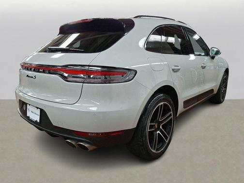2021 Porsche Macan S