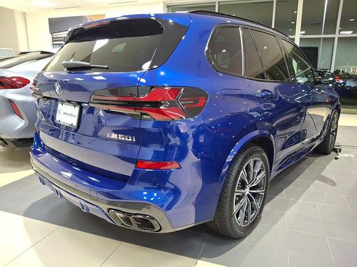 2026 BMW X5 M60i