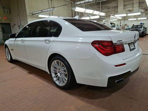 2015 BMW 750 Li