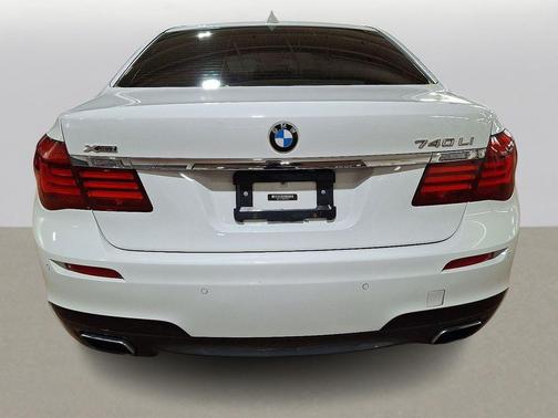 2015 BMW 750 Li