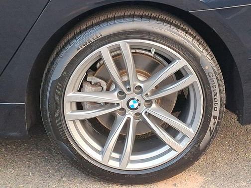 Carbon Black Metallic 2019 BMW 750 i xDrive