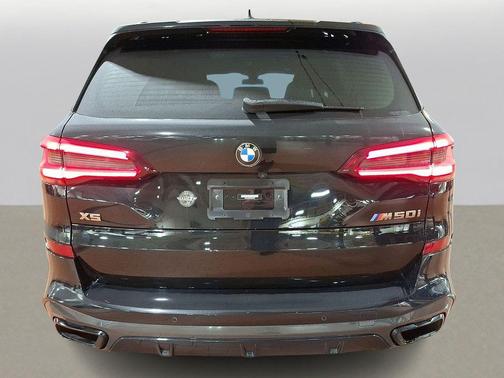 2022 BMW X5 M50i