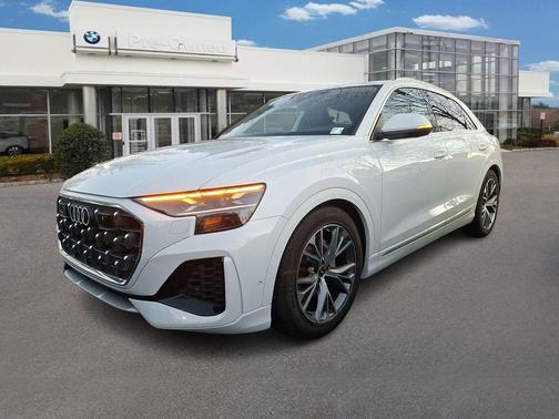2024 Audi Q8 55 Prestige