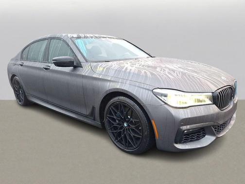 2018 BMW 750 i xDrive