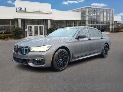 2018 BMW 750 i xDrive