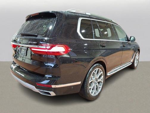 Jet Black 2020 BMW X7 xDrive40i