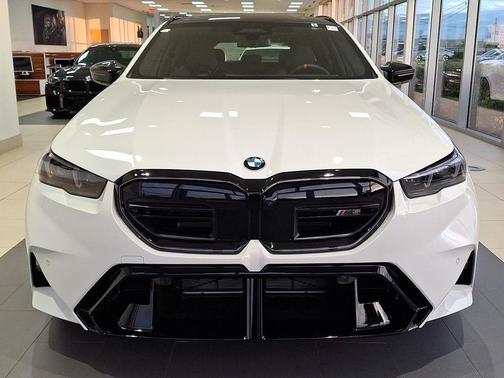 Alpine White 2026 BMW M5 Base