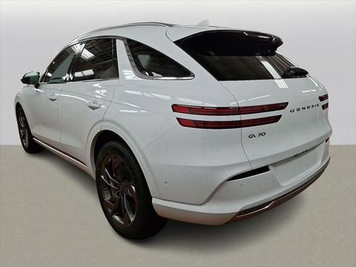 2024 Genesis Electrified GV70 Advanced AWD
