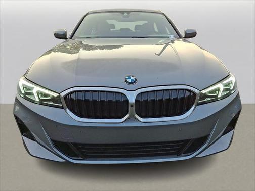 2024 BMW 330 i xDrive