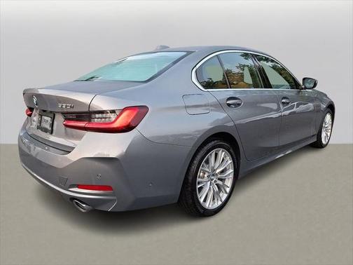 2024 BMW 330 i xDrive