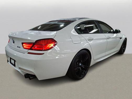 2017 BMW M6 Base