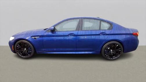 2022 BMW M5 Base