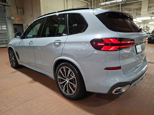 2025 BMW X5 PHEV xDrive50e