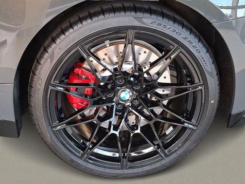 Dravit Grey Metallic 2027 BMW M4 Base