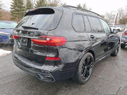 2022 BMW X7 xDrive40i