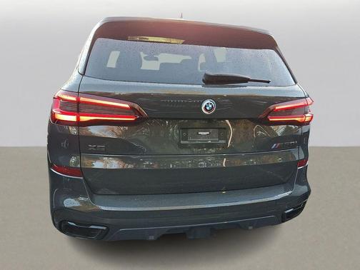 Dravit Grey Metallic 2023 BMW X5 M50i