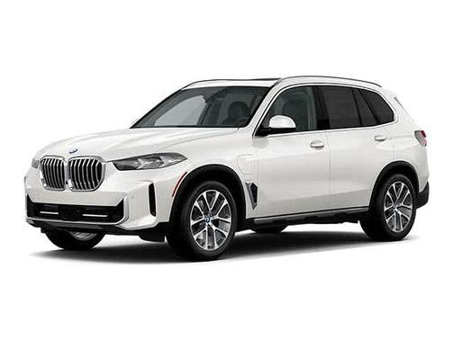 Mineral White Metallic 2026 BMW X5 PHEV xDrive50e