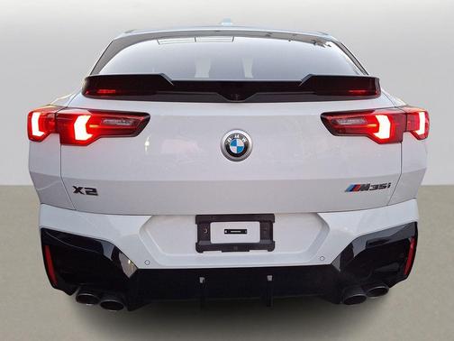 2025 BMW X2 M35i