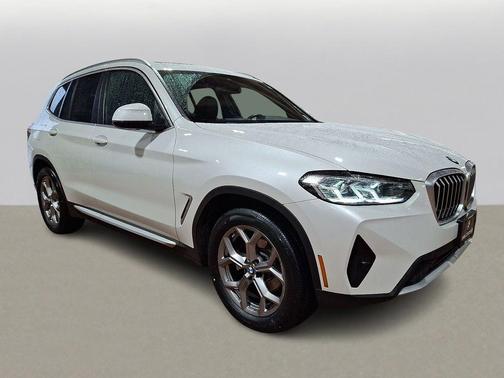 Mineral White Metallic 2022 BMW X3 xDrive30i