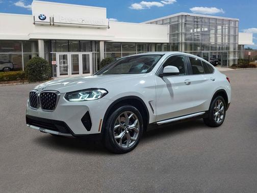 2023 BMW X4 xDrive30i