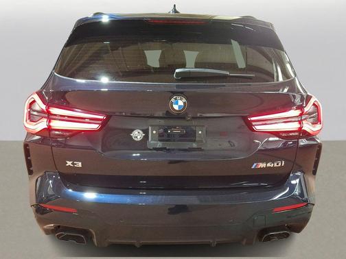 2024 BMW X3 M40i
