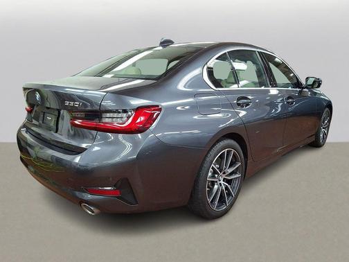 2021 BMW 330 xDrive