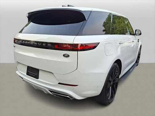 2023 Land Rover Range Rover Sport SE