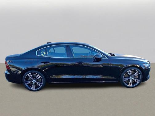 2019 Volvo S60 T5
