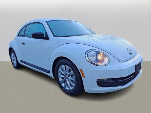 2016 Volkswagen Beetle 1.8T S
