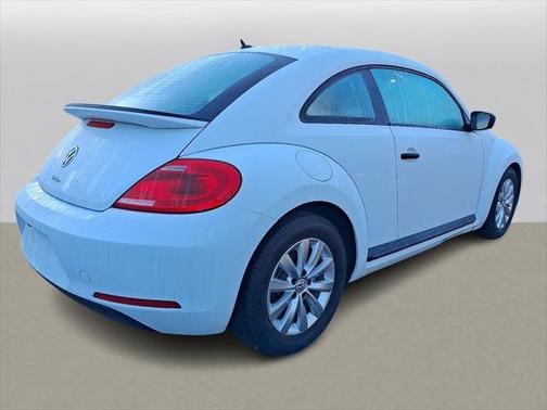 2016 Volkswagen Beetle 1.8T S