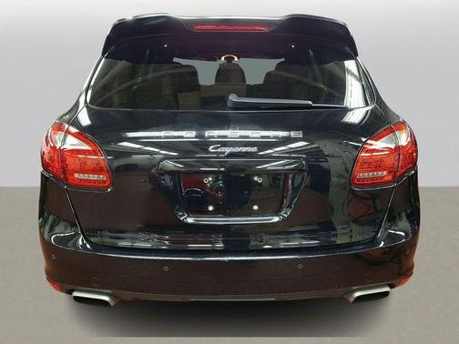 Black 2014 Porsche Cayenne Cayenne