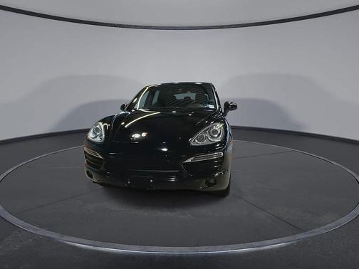 Black 2014 Porsche Cayenne Cayenne