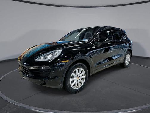 Black 2014 Porsche Cayenne Cayenne
