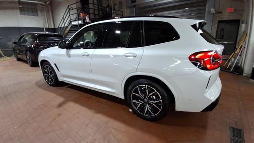 2024 BMW X3 M40i