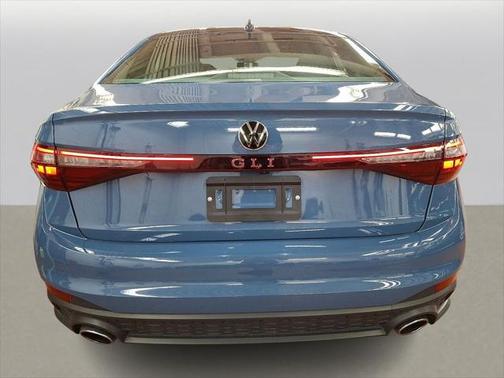 2025 Volkswagen Jetta GLI 2.0T Autobahn