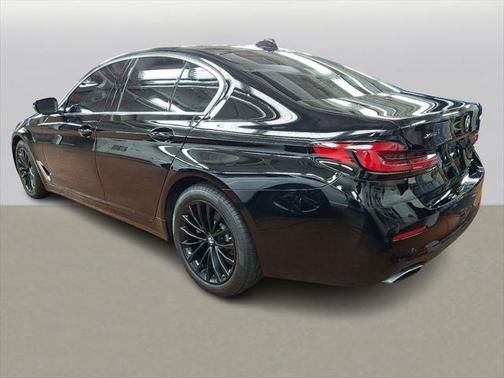 2022 BMW 530 i xDrive