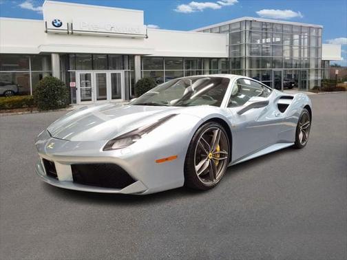 2017 Ferrari 488 GTB Base