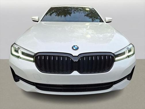 2022 BMW 530 i xDrive