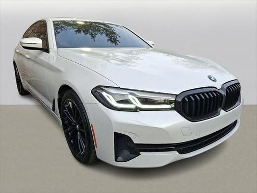 2022 BMW 530 i xDrive