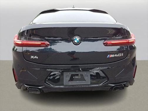 2024 BMW X4 M40i