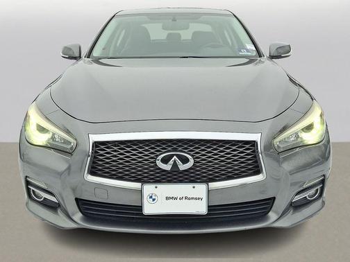 2015 INFINITI Q50 Premium