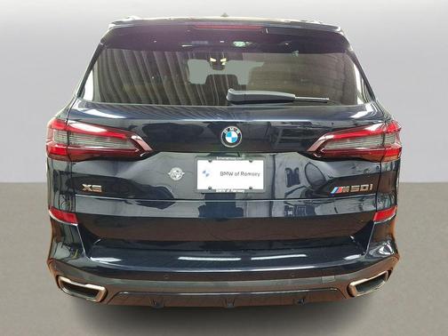 2021 BMW X5 M50i