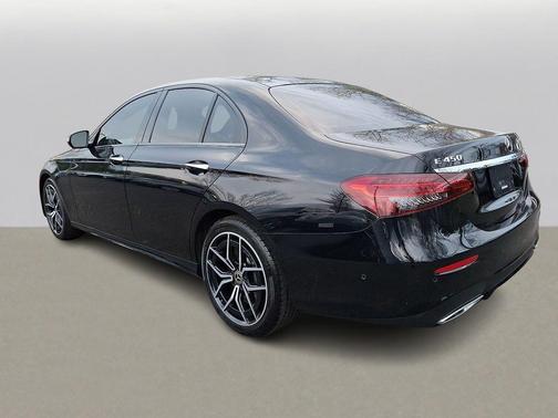 Black 2022 Mercedes-Benz E-Class 4MATIC